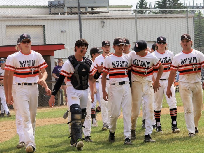 Photo Credit: MaKenna Olson, Rey Photography Photo Credit: MaKenna Olson, Rey Photography