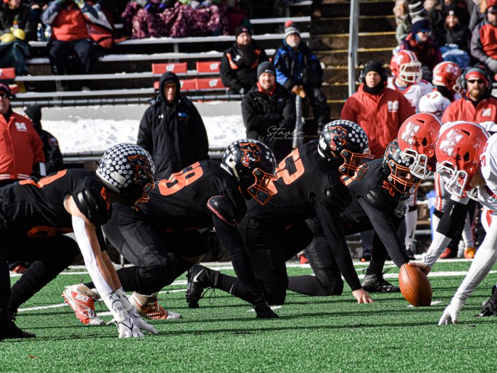 Photo Credit: Lizzy Stavlo, Stavlo Photography Photo Credit: Lizzy Stavlo, Stavlo Photography